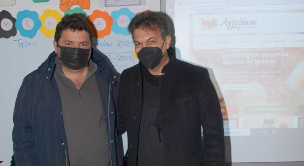aggelakis 11 1 Η Αγγελάκης δίπλα στα παιδιά της Εύβοιας